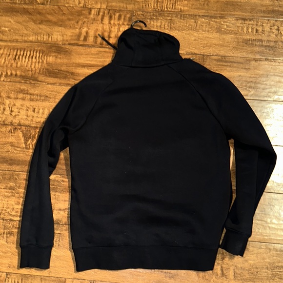 Sweater - Picture 3 of 3